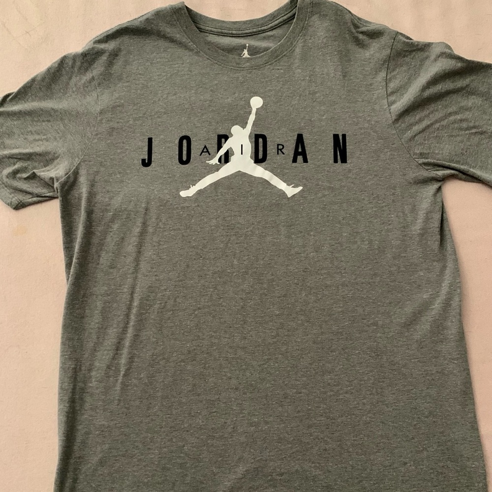 Air Jordan JUMPMAN Logo T-shirt Grey